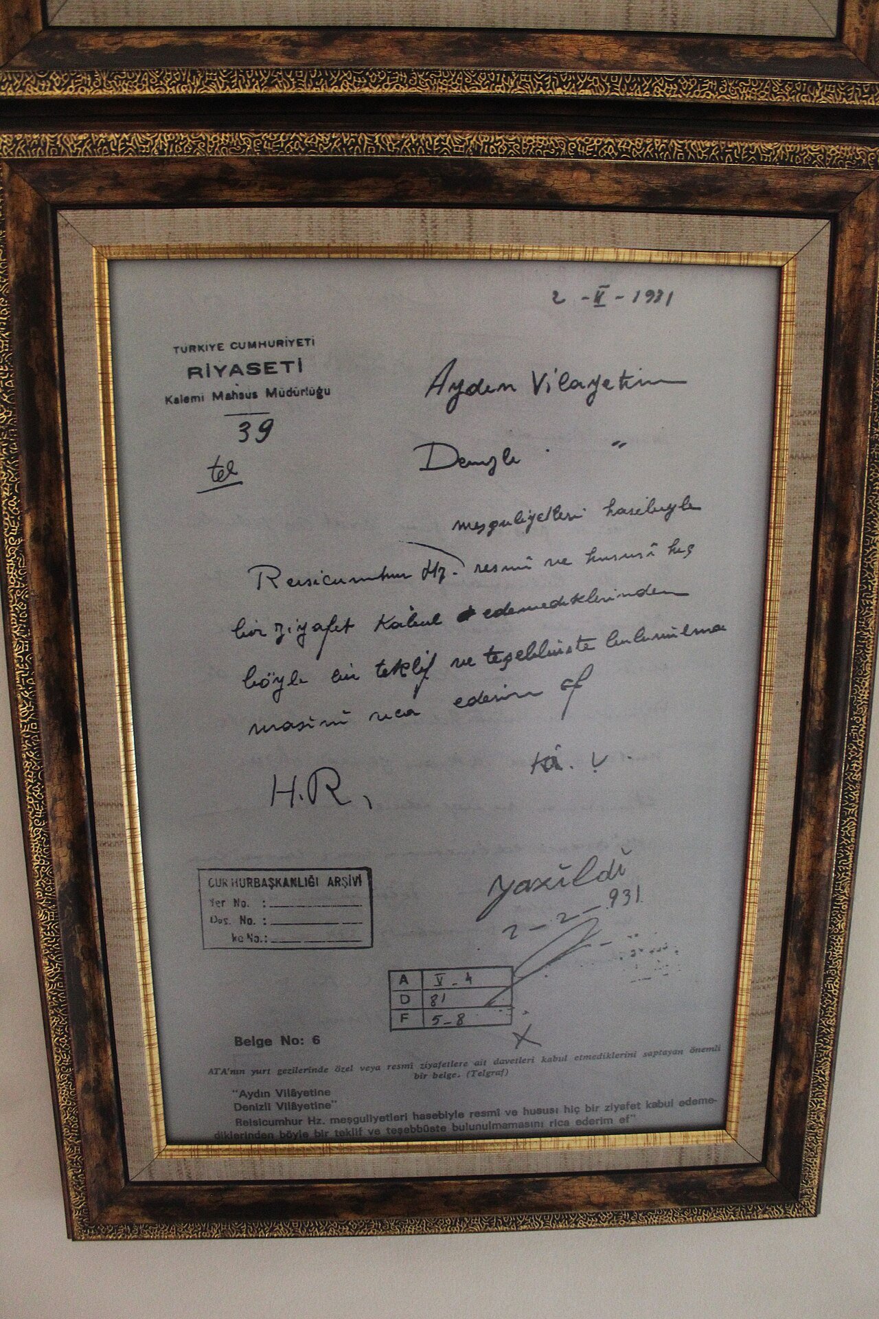 Denizli Atatürk ve Etnografya Müzesi içindeki etnografik sergi bölümü