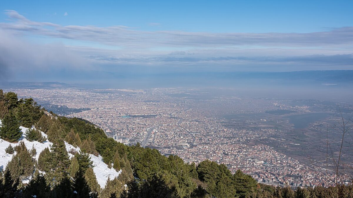 Denizli sıcak hava dalgası sürerken teleferik bakış noktasından kent manzarası